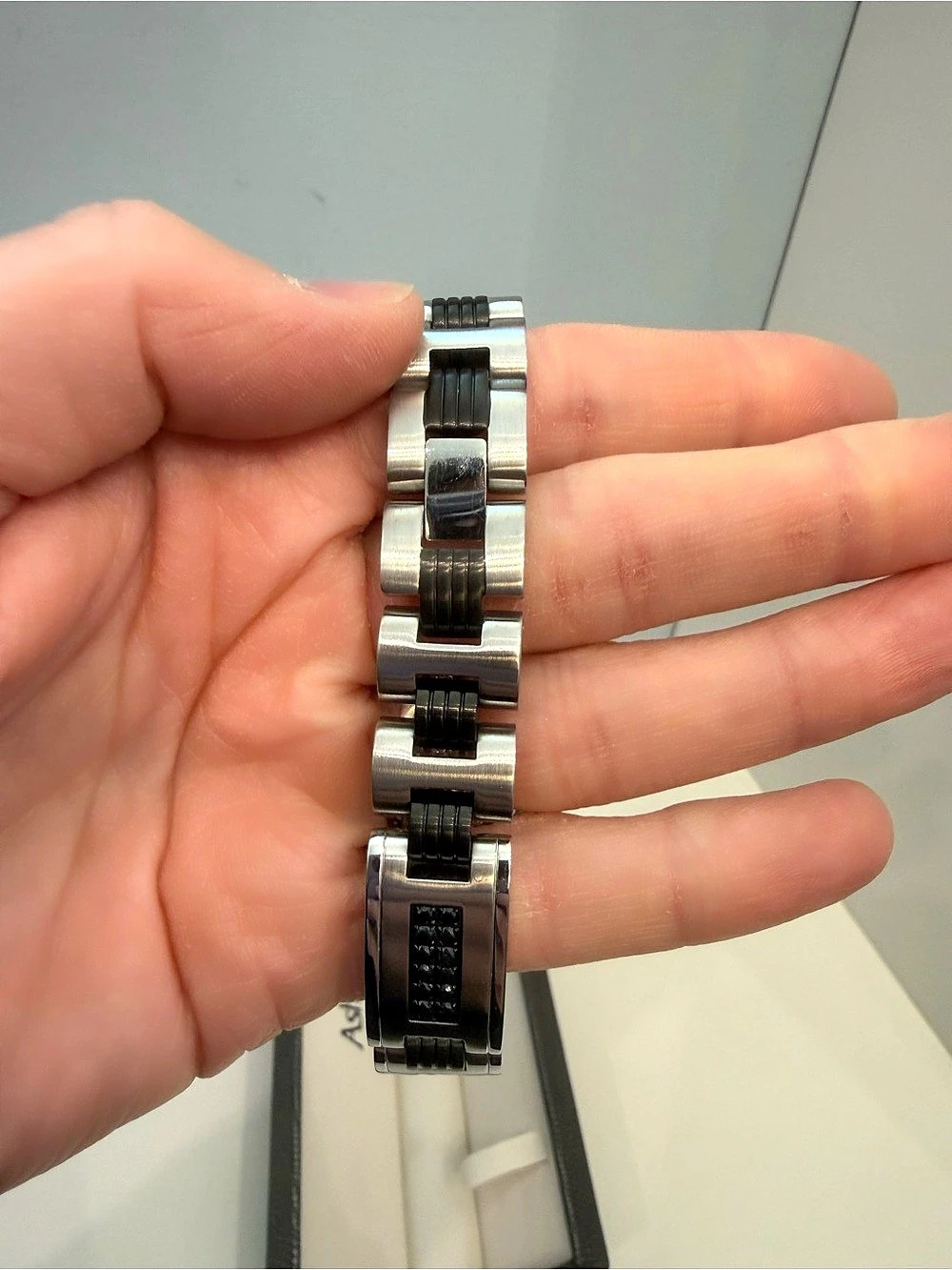 Ashcroft & Oak Silver & Black Link Bracelet - Picture 5 of 6